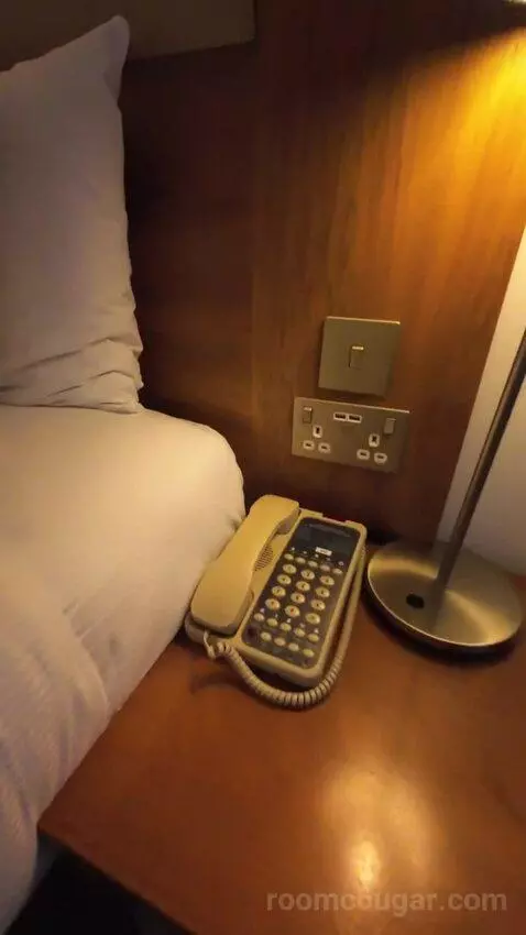Double Guest Room (#633) bed picture #11