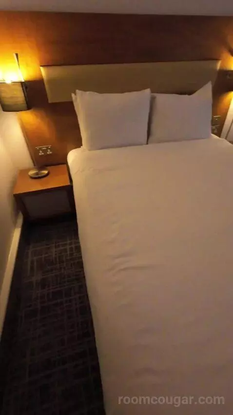 Double Guest Room (#633) bed picture #5