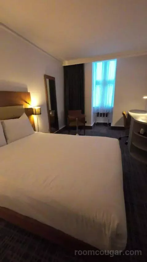 Double Guest Room (#633) picture #23