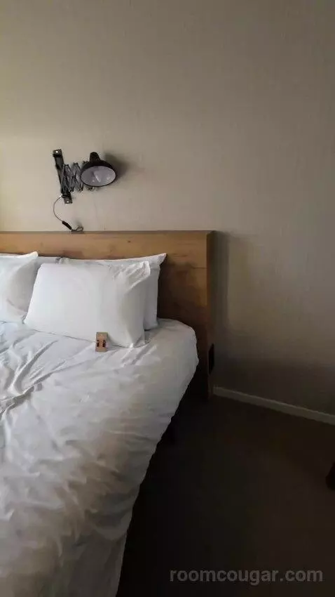 Double Room with River View (#165) bed picture #11