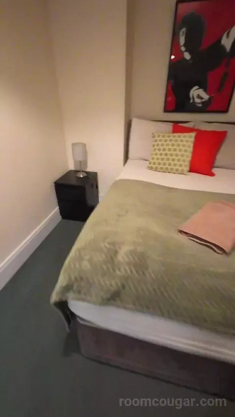 Standard Double Room with Shared Bathroom (#6) bed picture #10