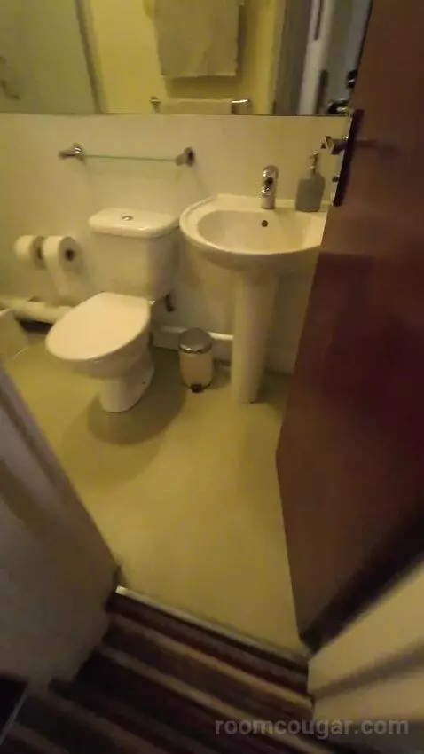 Standard Double Room with Shared Bathroom (#6) bathroom picture #1