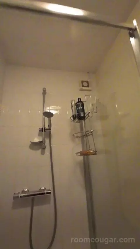 Standard Double Room with Shared Bathroom (#6) bathroom picture #5