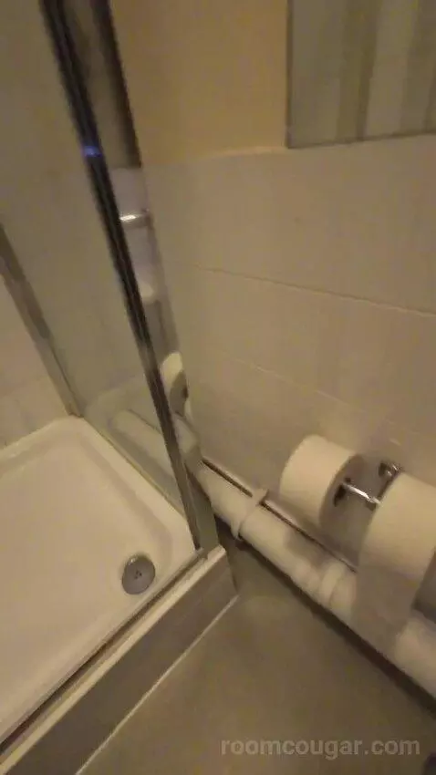 Standard Double Room with Shared Bathroom (#6) bathroom picture #10