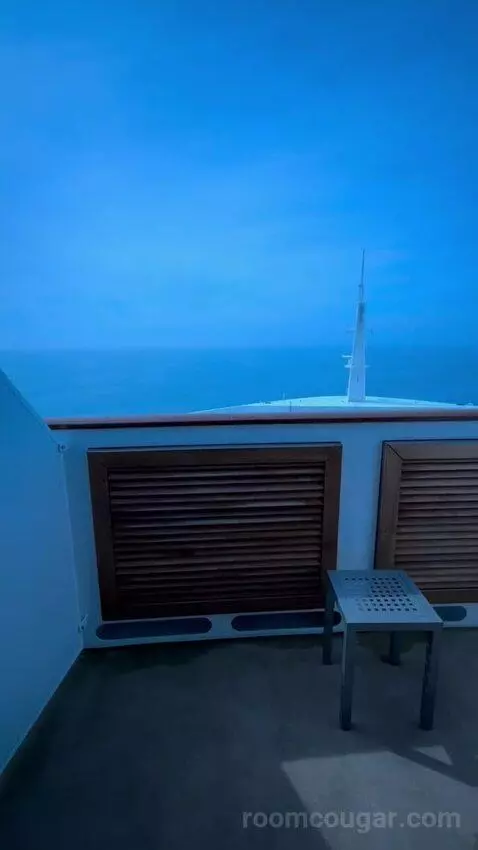 Balcony Cabin (#9.104) view picture #1