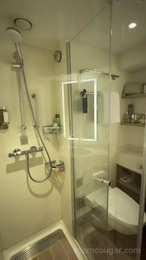Balcony Cabin (#9.104) bathroom picture #5