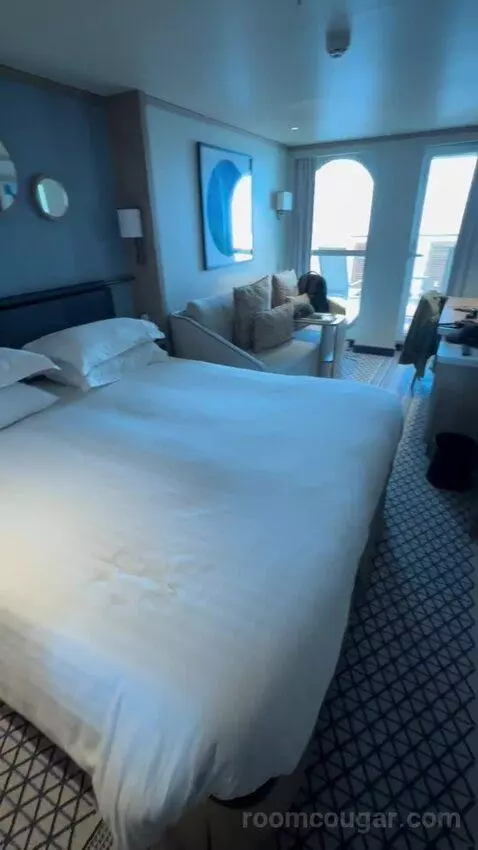 Balcony Cabin (#9.104) bed picture #11