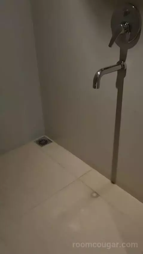 Superior Garden and Pool View with Balcony (N/A) bathroom picture #12