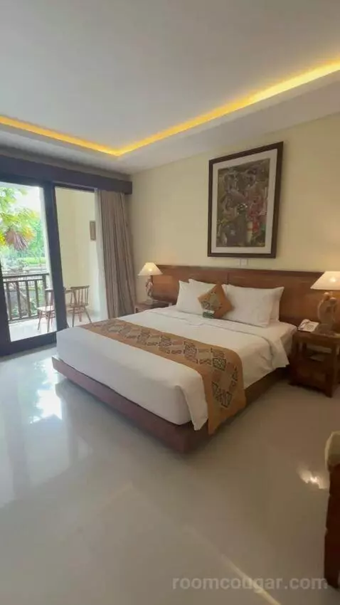 Superior Garden and Pool View with Balcony (N/A) view picture #2