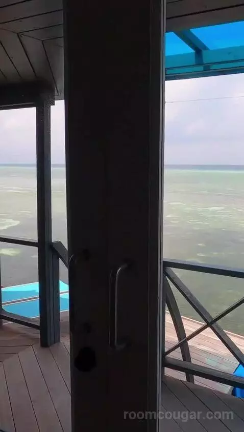 Sangu Water Villa (#505) view picture #7