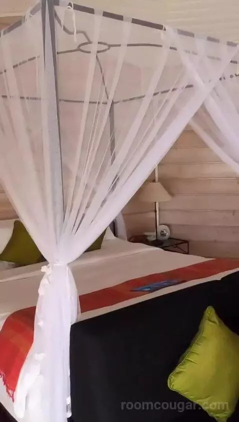Premium Beach Villa (#211) bed picture #3