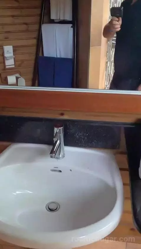 Premium Beach Villa (#211) bathroom picture #11
