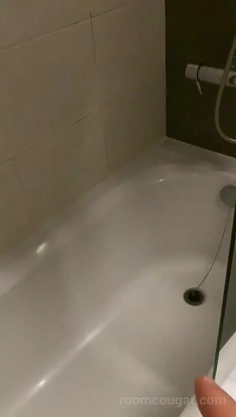 Standard (N/A) bathroom picture #5
