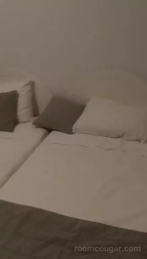 Standard (N/A) bed picture #3