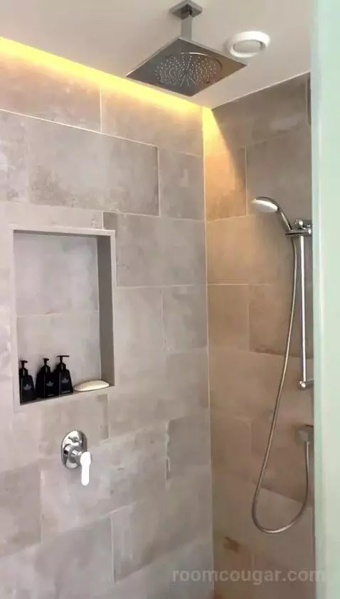 4 Bedroom Villa (N/A) bathroom picture #2