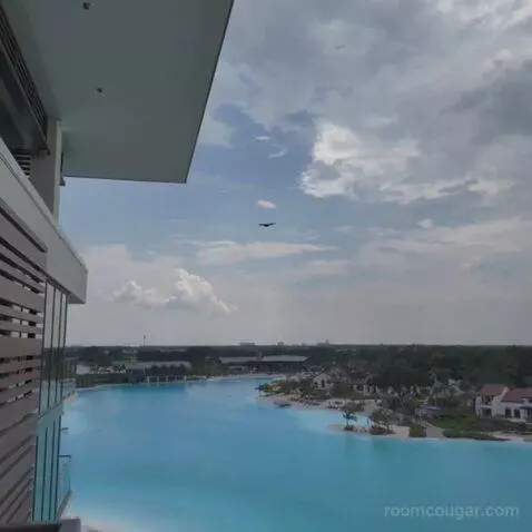 One-Bedroom King Suite with Lagoon View (#760) view picture #9