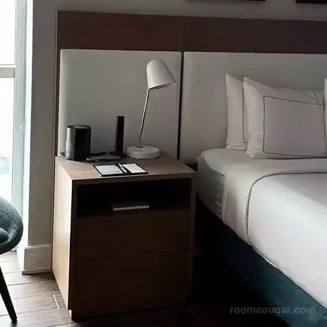 One-Bedroom Oceanfront King Suite with Sofa Bed (#2718) bed picture #2