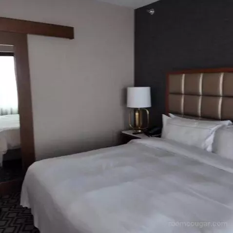 One Bedroom King Suite (#1108) bed picture #12