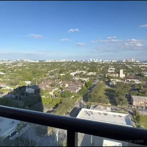 Traditional King Room with City View (#1601) view picture #2
