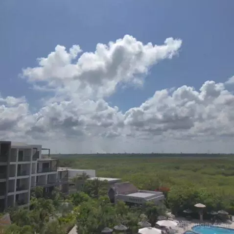 Jr Suite (#4010) view picture #1