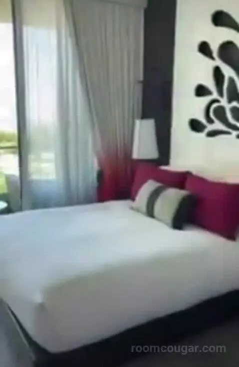 Premium Queen Room with Two Queen Beds - Oceanfront (#6674) bed picture #5