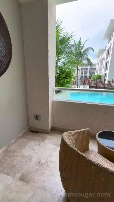 Junior Suite Nikte - Swim Up (#2054) view picture #1