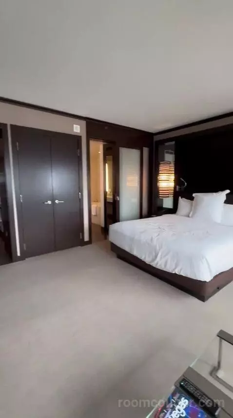 Vdara Suite (#52023) bed picture #1