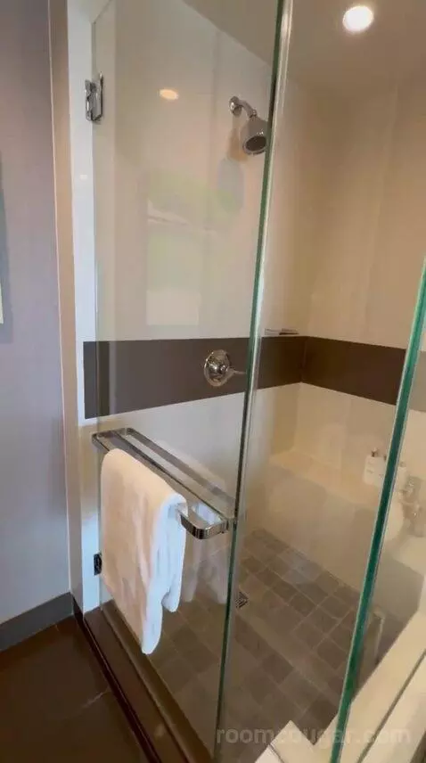 Vdara Suite (#52023) bathroom picture #12