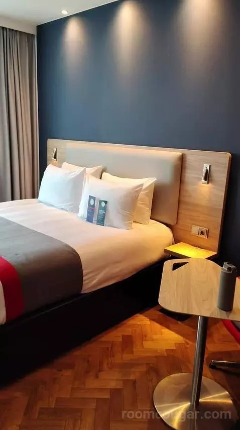 Standard Double Room (#731) bed picture #2