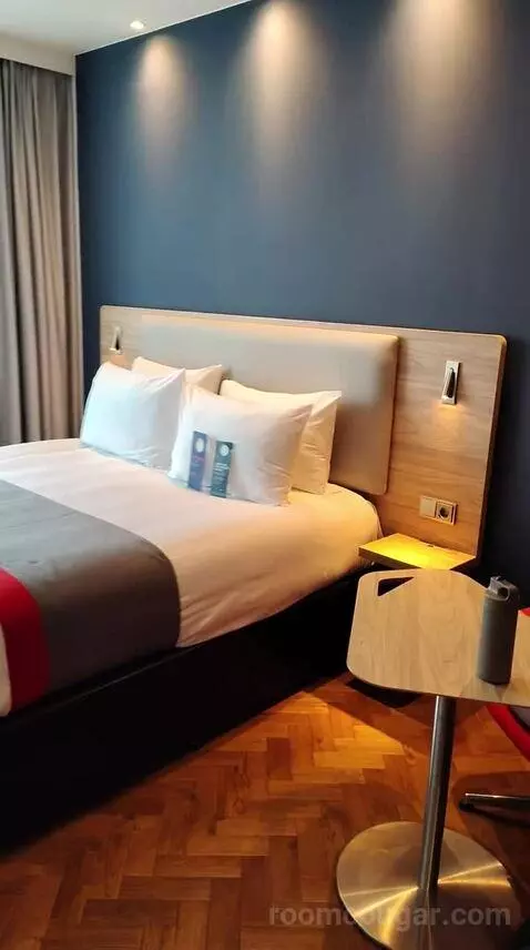 Standard Double Room (#731) bed picture #3