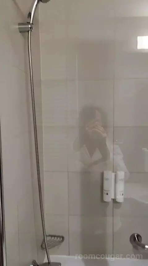 Superior Double Room (#102) bathroom picture #10