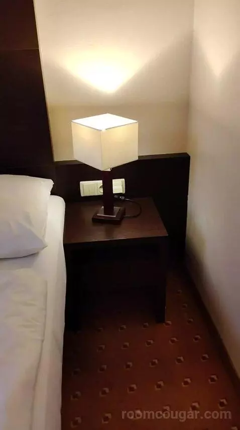 Superior Double Room (#102) bed picture #7