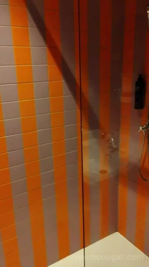 Double Room (#102) bathroom picture #2