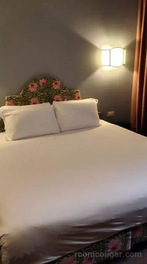 Double Room (#102) bed picture #2