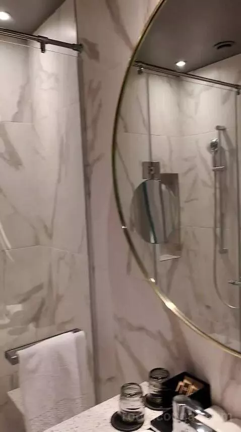 Luxury Room with View (#506) bathroom picture #9