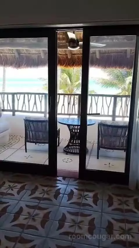 One Bedroom Suite - Ocean Front (#45) picture #23