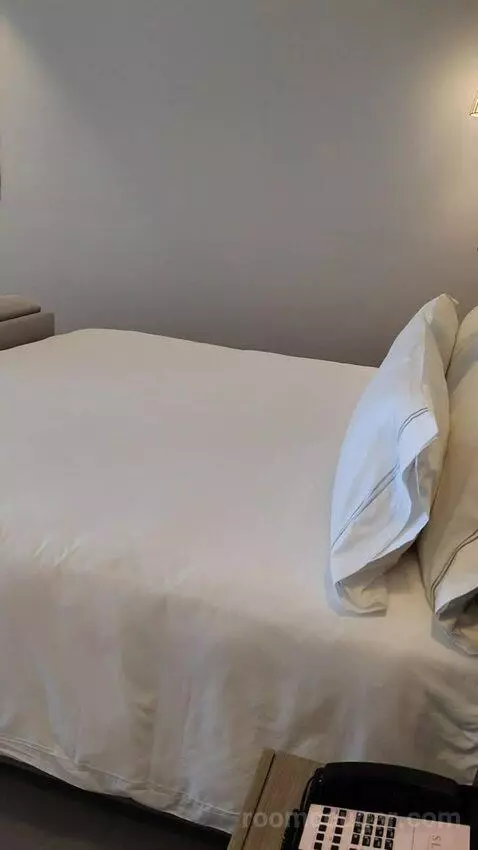 Delight Ocean View King (#2550) bed picture #10