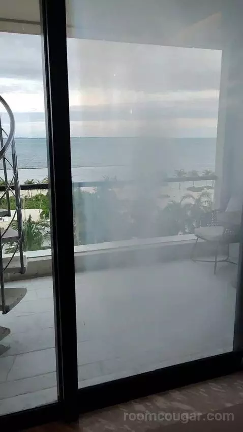 Delight Ocean View King (#2550) view picture #1