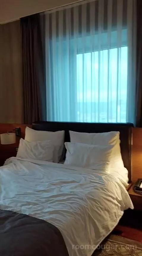 Superior Room (#4002) bed picture #9