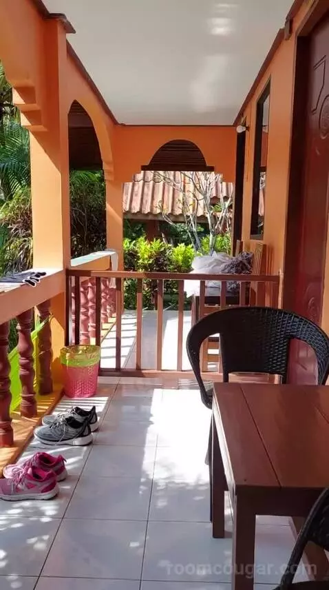 Bungalow with Fan (#006) view picture #2