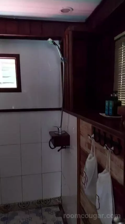 Superior King or Twin Room (V201) bathroom picture #7