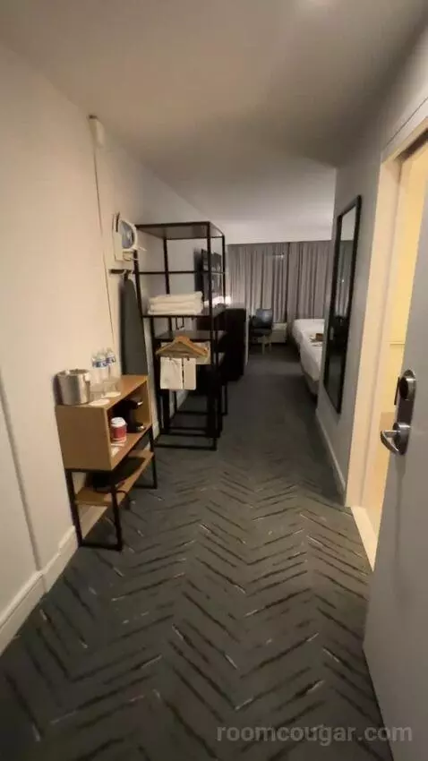 Queen Room with Two Queen Beds and Roll-In Shower - Mobility and Hearing Accessible (#4102) bed picture #1