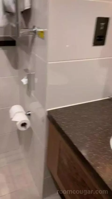 Standard bathroom picture #6