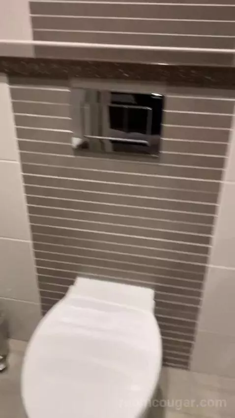 Standard bathroom picture #7