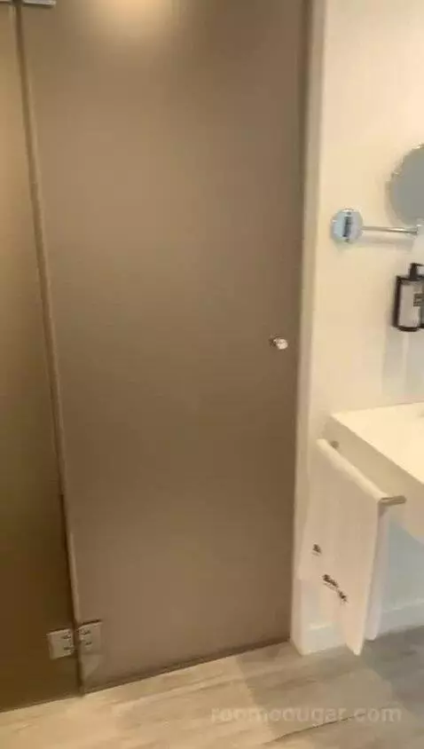 Double Room with Balcony and Sea View (#34) bathroom picture #3
