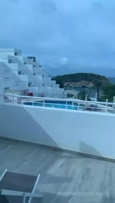 Double Room with Balcony and Sea View (#34) view picture #9