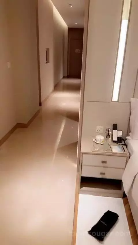 Generous One Bedroom Suite bed picture #7