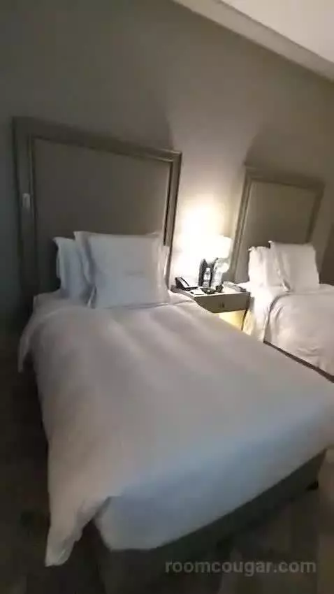 One Bedroom Deluxe Suite Haram View bed picture #5