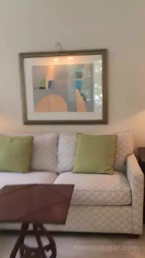 Jr Suite picture #21
