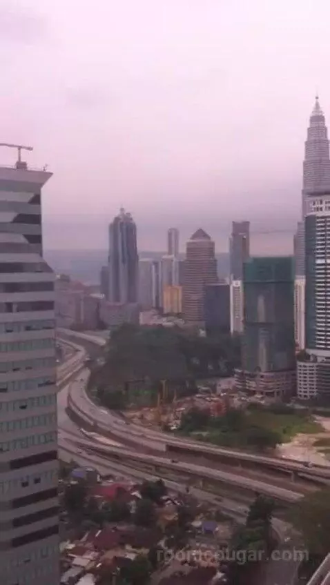 1 King Bed, City View, Club Lounge Access, Room view picture #11